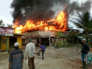 Satu Rumah Dilalap Si Jago Merah