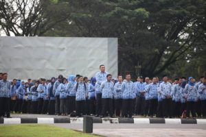 Gubernur Sultra Nur Alam: Ramadhan, Pegawai tak Boleh Malas Berkantor