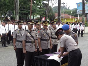 Perwira Polres Kolaka Berganti