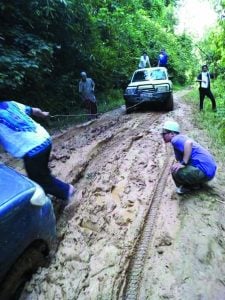 Jalan Latoma Butuh Perhatin Pemprov