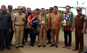 Pesawat Garuda Terbang Perdana Di Muna