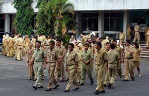 ASN Bolos Kerja Harus Disanksi Berat