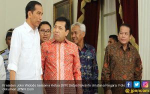 Elektabilitas Jokowi Turun Terus