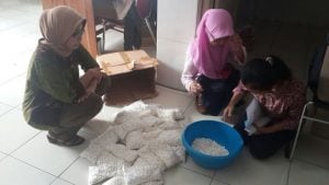 Perusahaan Farmasi di Makassar Pasok Pil PCC ke KTI