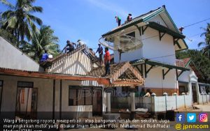 Pria 26 Tahun Mengamuk Rusak 17 Rumah, Bakar Motor Koramil