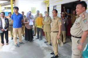 Ikut P2WKSS, Wabup Konsel Pantau Persiapan Desa Puuwulo