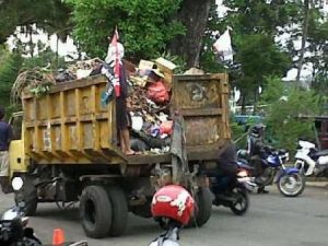 Kendari Kekurangan Armada Pengangkut Sampah