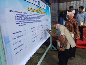 13 Kelurahan di Baubau Deklarasi Program Stop BAB Sembarangan