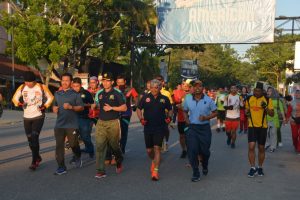 Peringati HUT TNI AD, Korem 143/HO Gelar Lomba Lari