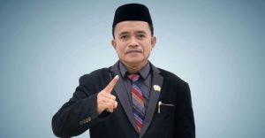 Hasbi Mustafa Ketua Fraksi Hanura: DPRD Kolaka : Kinerja PDAM Kolaka Harus Dievaluasi