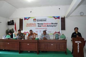 KPUD Bombana Gelar Kursus Kepemiluan