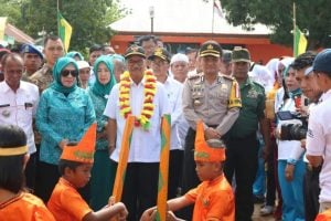 Bupati Konsel Resmikan Gedung Serba Guna dan SKB Tinanggea