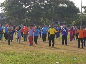 Senam Jantung Sehat Ala Kecamatan Loea