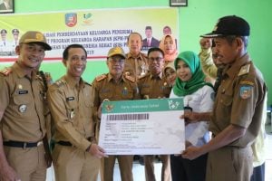 Pemda Konsel Gelar Sosialisasi Pemberdayaan KPM-PKH