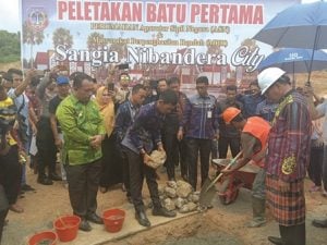 Diprotes, Upah Tukang Pembangunan Perumahan ASN di Tikonu