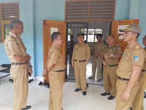 Bupati Konsel Pantau Pelaksanaan UNBK di Palangga dan Tinanggea