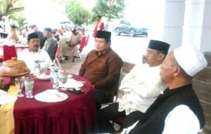 Bukber dengan Pedagang, Bupati Muna Janjikan Pasar Laino Ditempati Pasca Lebaran