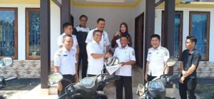 Tiga Staf Sekwan Konsel Diberikan Reward Randis