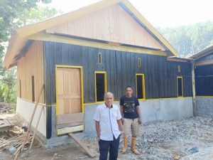 Desa Lalosingi Bangun Lima Rumah Tidak Layak Huni