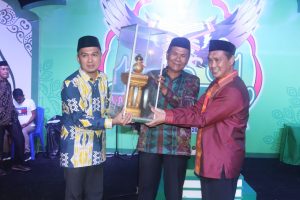 Kecamatan Kolaka Juara Umum MTQ ke-45