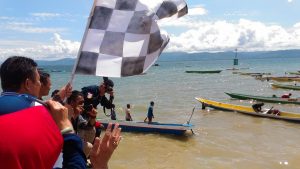 Balapan Perahu Katinting Hibur Warga Pesisir Lagasa