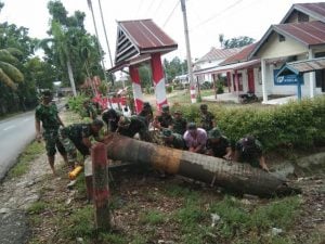 Peduli lingkungan Koramil Wundulako Turun Gunung