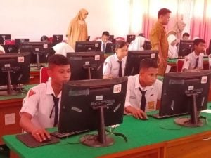 SMPN 1 Kolaka Gelar Simulasi UNBK