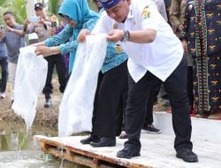 Pemprov Sultra Luncurkan Program Klinik Pangan Sehat Masyarakat, Pj Gubernur Andap: Sebuah Inovasi yang Mencerminkan Ketahanan Pangan Melalui Pemanfaatan Lahan Kosong